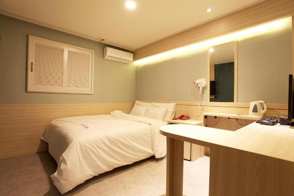 Shine Hotel Seoul Eksteriør billede